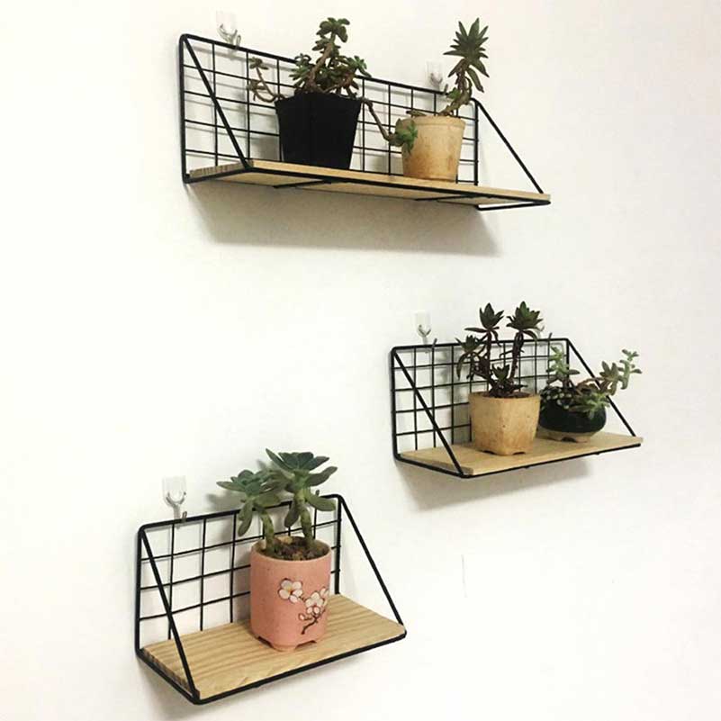 duvara monte çiçeklik